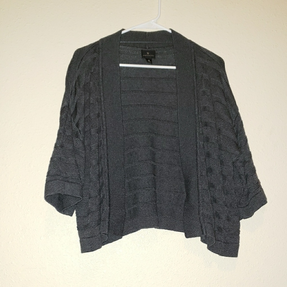 Cropped cardigan size XL